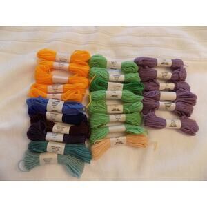 Lot of 25 Appleton Bros. LTD wool yarn skeins NEW